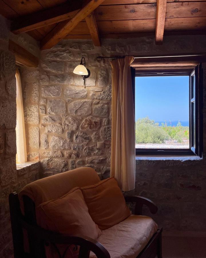 Achelatis Traditional Guest Houses 에리아폴리스 외부 사진