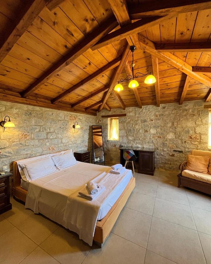 Achelatis Traditional Guest Houses 에리아폴리스 외부 사진
