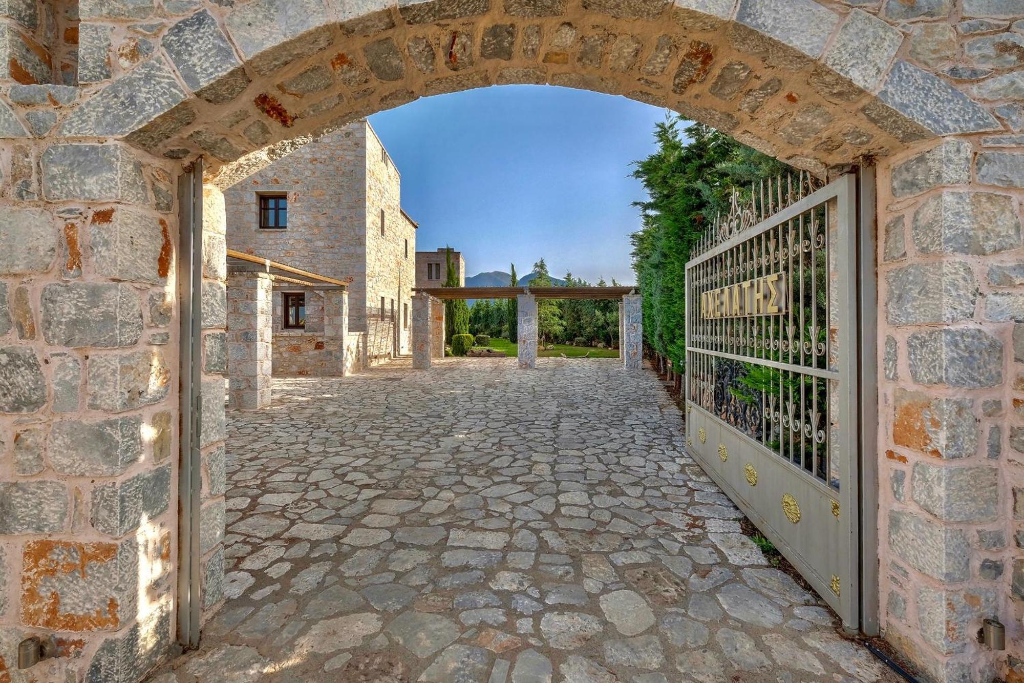 Achelatis Traditional Guest Houses 에리아폴리스 외부 사진