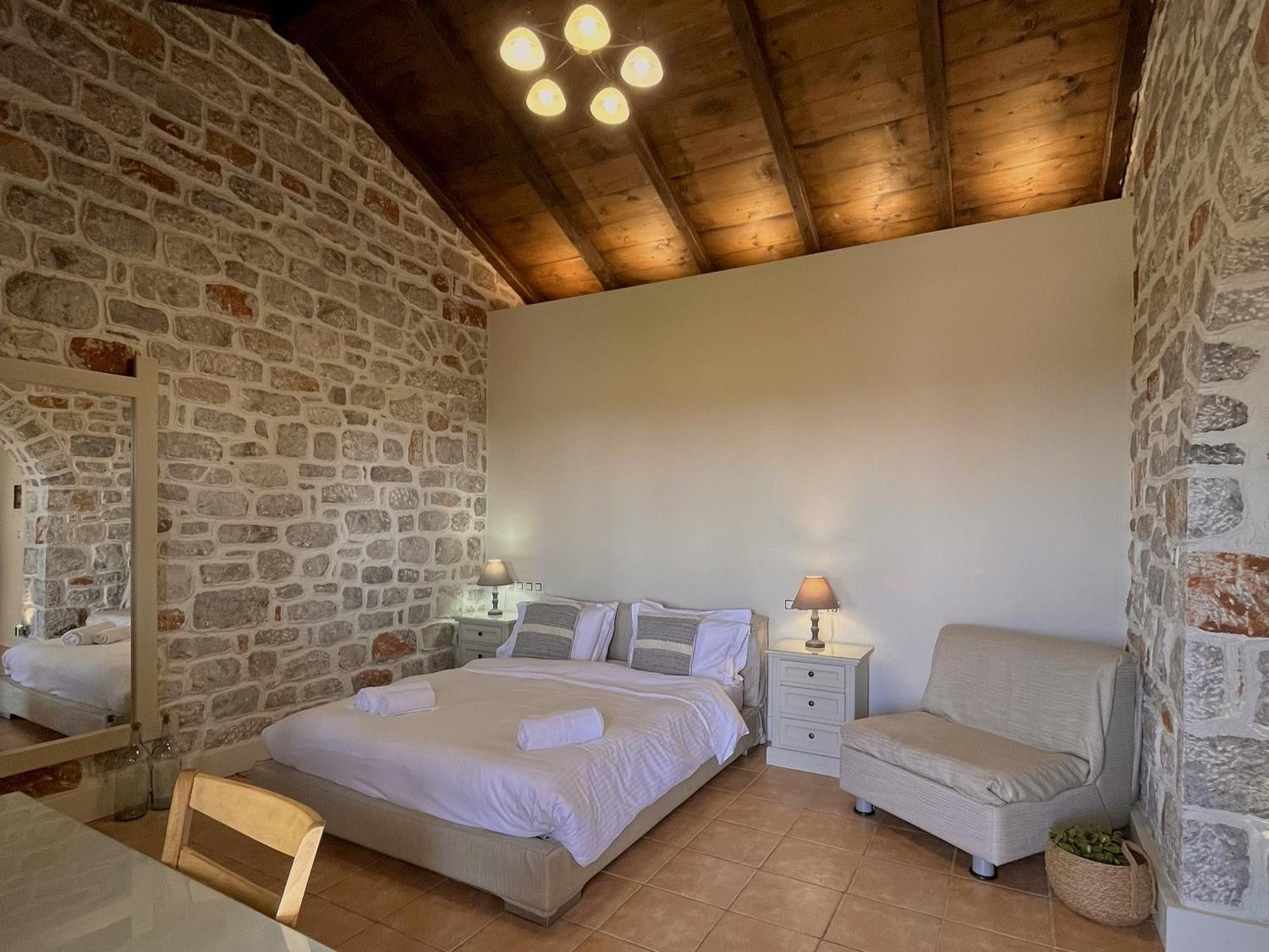 Achelatis Traditional Guest Houses 에리아폴리스 외부 사진
